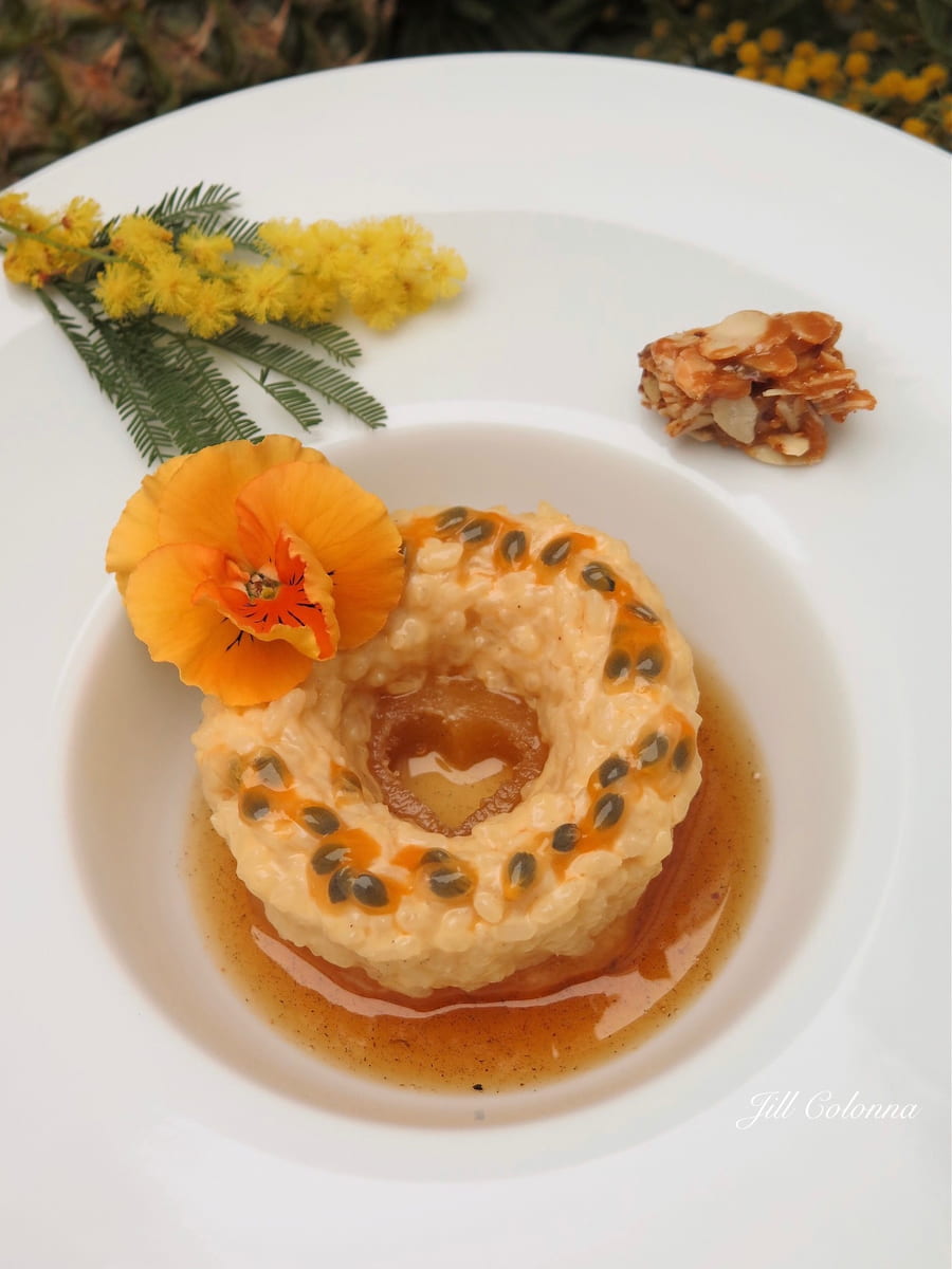 pineapple ring of conde rice pudding in caramel sauce